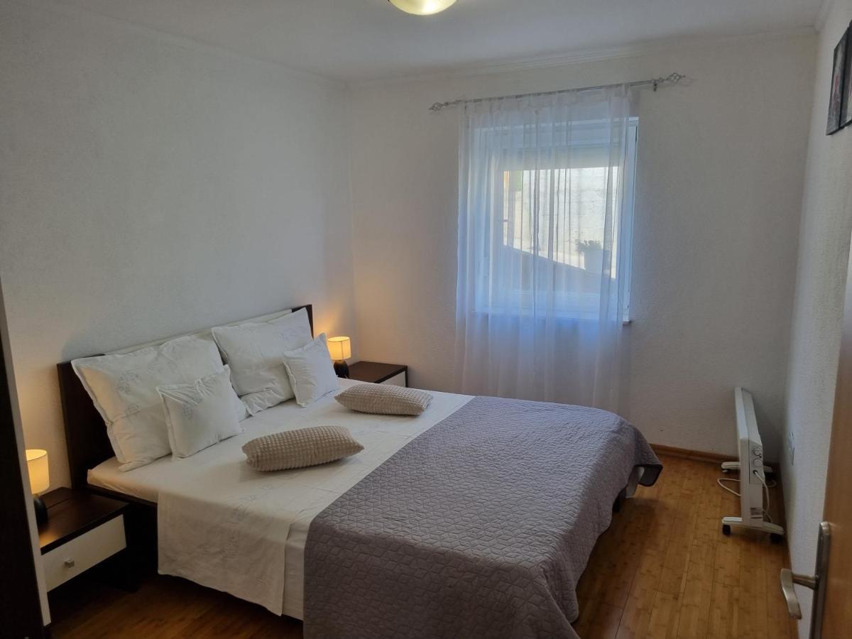 Apartment Boba Сини Екстериор снимка